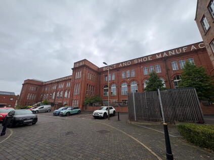 Wheatsheaf Way, Leicester, LE2 6EQ