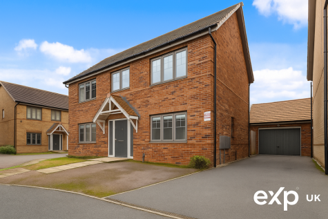 Rosebay Gardens, Clipstone Village, NG21 9GY