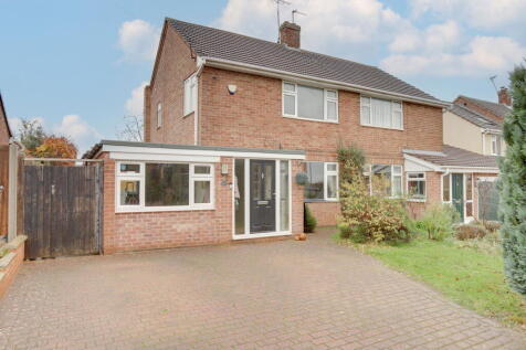 Clumber Drive, Radcliffe-on-Trent, Nottingham, NG12