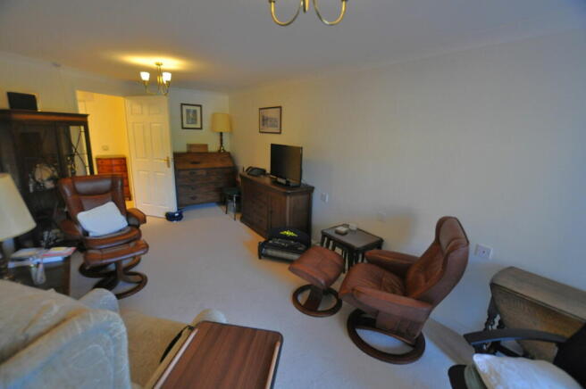 Photo 3
