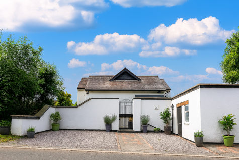 London Road, Bozeat, Nr Wellingborough, Northamptonshire, NN29 7LZ