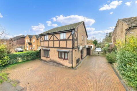 Herne Road, Ramsey, Huntingdon, PE26 2TB