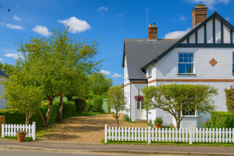 High Street, Denford, Kettering, NN14 4EQ