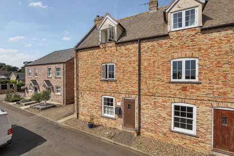Plantation Gate, Stretham, Ely, Cambs