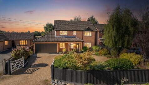 Sandbank, Wisbech St. Mary, Wisbech, PE13 4SE