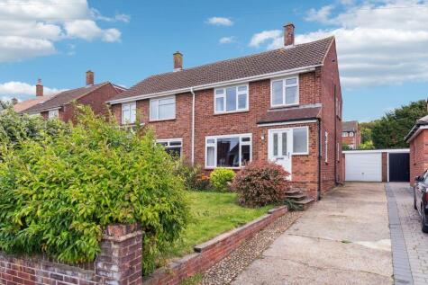 Byrd Walk, Baldock, SG7 6LN