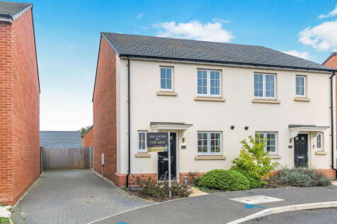 Thenford Way, Banbury, OX16 2DS