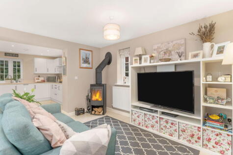 Millers Way, Middleton Cheney, OX17 2GB