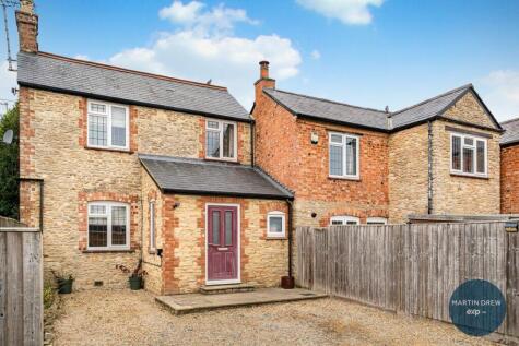 Herrieffs Farm Road,Brackley,NN13 7TA