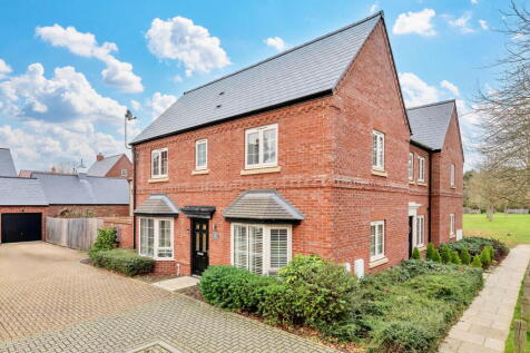 Hetley Close, Brampton, Huntingdon, PE28 4GN