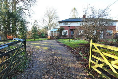 St. Margarets Place, Stradishall, Newmarket, CB8 8YP