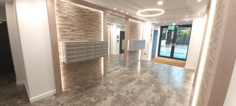 London Road, Camberley, GU15 3EY