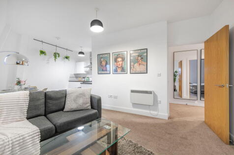Warple Way, Acton, London, W3 0BD