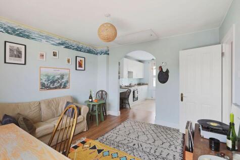 Killyon Terrace, London, SW8 2XR