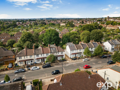 Barrowell Green, Winchmore Hill, N21