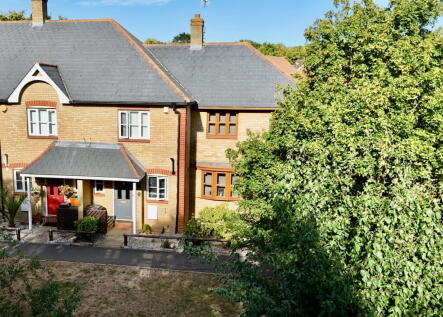 Britten Close, Langdon Hills, Basildon, SS16 6TB