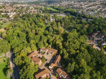 Darwin Close, London, N11 1TA