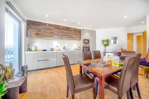 Bywell Place, London, E16 1JW