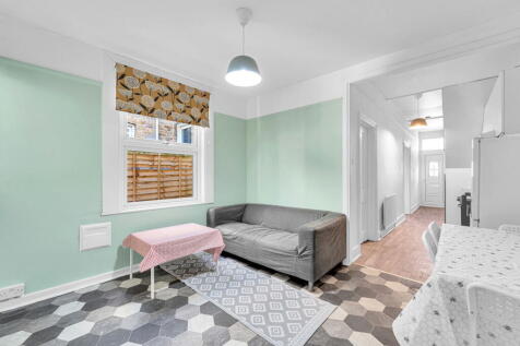 Martindale Road, Hounslow, TW4 7HG