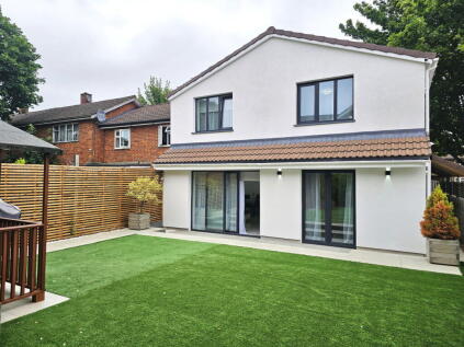 Broadwater Crescent, Stevenage, SG2 8HA