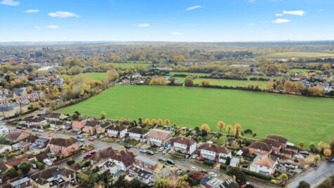 Loudwater Road, Sunbury-on-thames, TW16