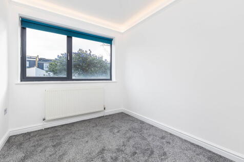 Ashleigh Mews,London,SE15 4BF