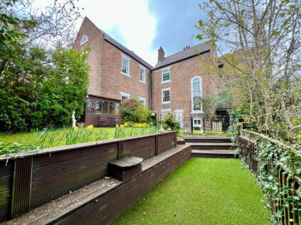 St. Annes Court, Castle Chare, Durham City