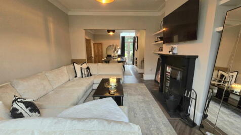 Causeway Avenue, Warrington, WA4 6QQ