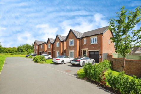 Elm Place, Newton, Preston, PR4 3FP