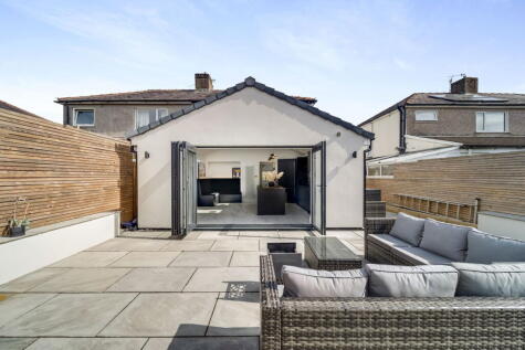 Glendor Road, Burnley, BB10 4HL