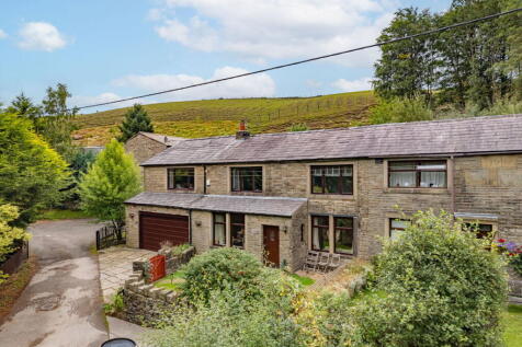 Cowpe Road, Cowpe, Rossendale, BB4 7AB