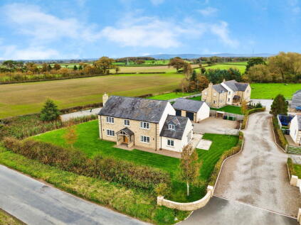 Stoneraise, Carlisle, CA5 7AT