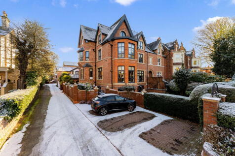 Stamford Road, Bowdon, WA14