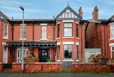 Arliss Avenue, Manchester, M19 2PD