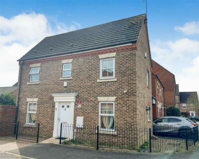 Langley - 3 bedroom detached house for sale