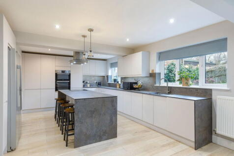 Goldcrest Drive, Ridgewood, Uckfield