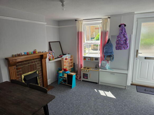 Photo 2