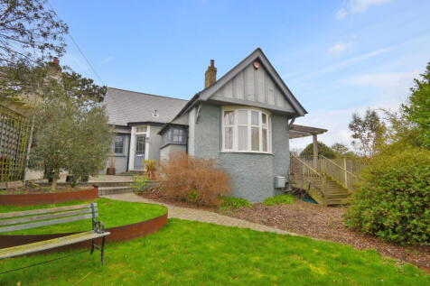 Castle Road, Whitstable, KENT, CT5 2EB