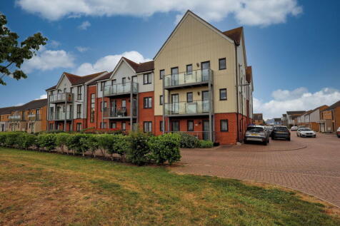 Sunliner Way, South Ockendon, Essex, RM15