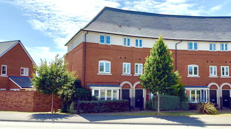 Village Road, Wouldham, Rochester, ME1 3FJ