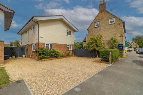 High Street, Potterspury, Towcester, NN12 7PQ