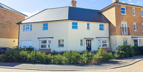 Guelder Rose, Great Dunmow, Essex, CM6 1TU