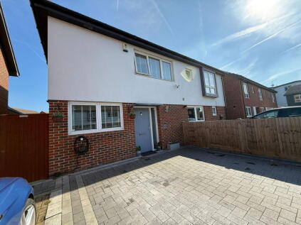 Nursery Grove, Gravesend DA11 7BB