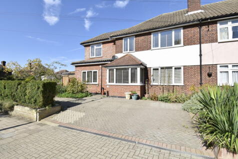 Kelvin Parade, Orpington, BR6 8BS