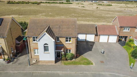 Stangate Drive, Iwade, Sittingbourne, ME9 8TQ