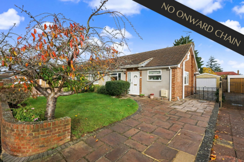 Lakewood Drive, Wigmore, Gillingham, ME8 0NS