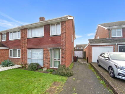 Quantock Drive, Ashford, Kent, TN24 8QN