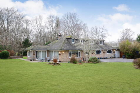 Hophurst Hill, Crawley Down, Crawley, RH10 4LP