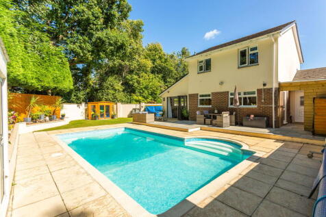 Westaway Close, Pilton, Barnstaple, North Devon