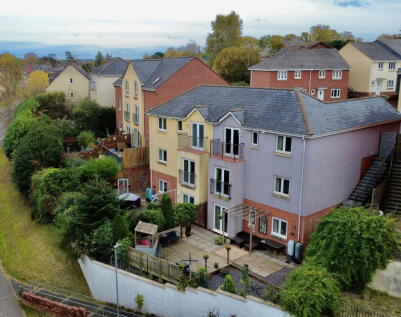 Oakfields, Tiverton, EX16 6XF